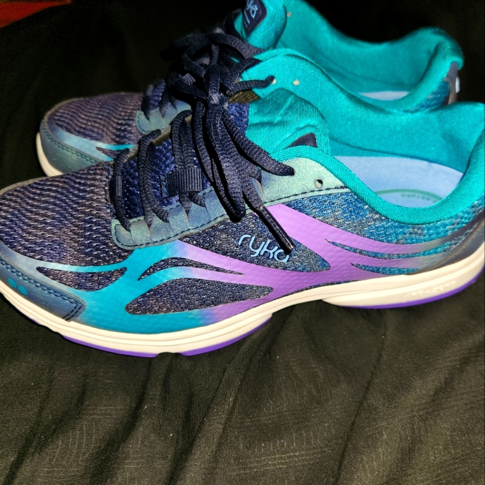 RYKA WALKING SHOES